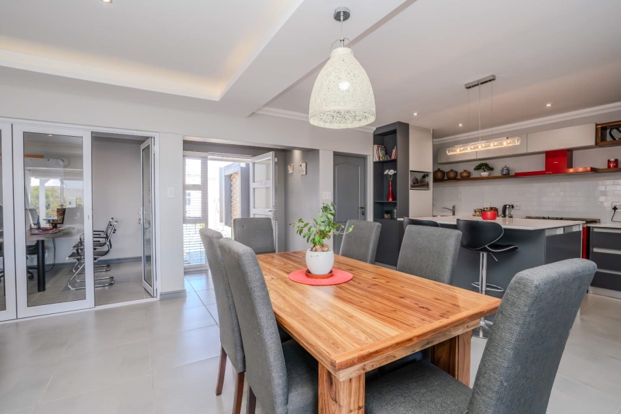 4 Bedroom Property for Sale in Laguna Sands Western Cape